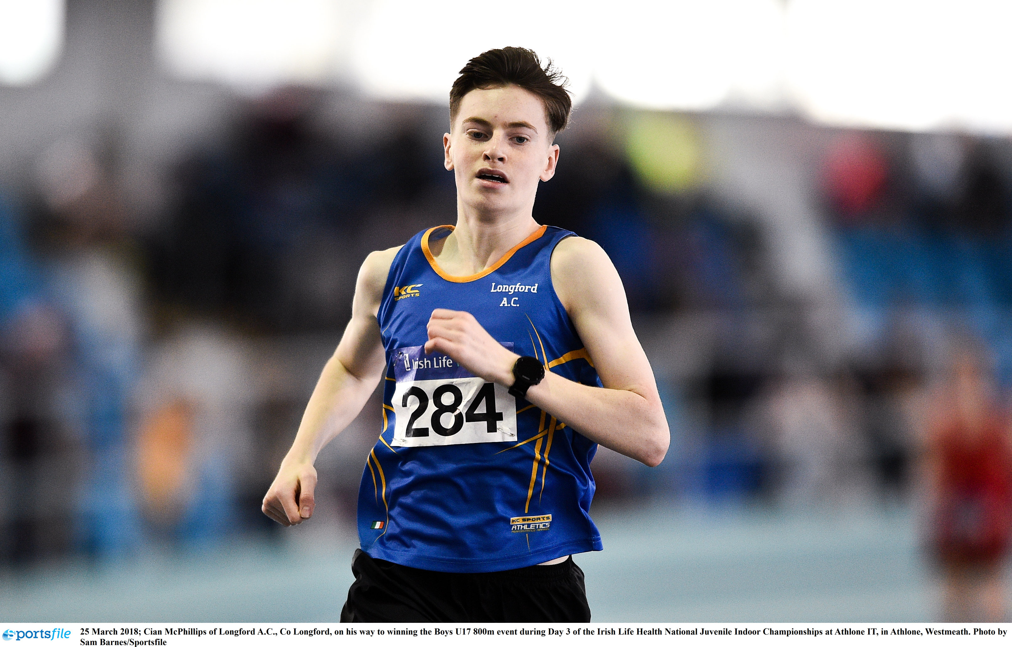 Cian McPhillips, the new Irish Junior 1500m Indoor record holder