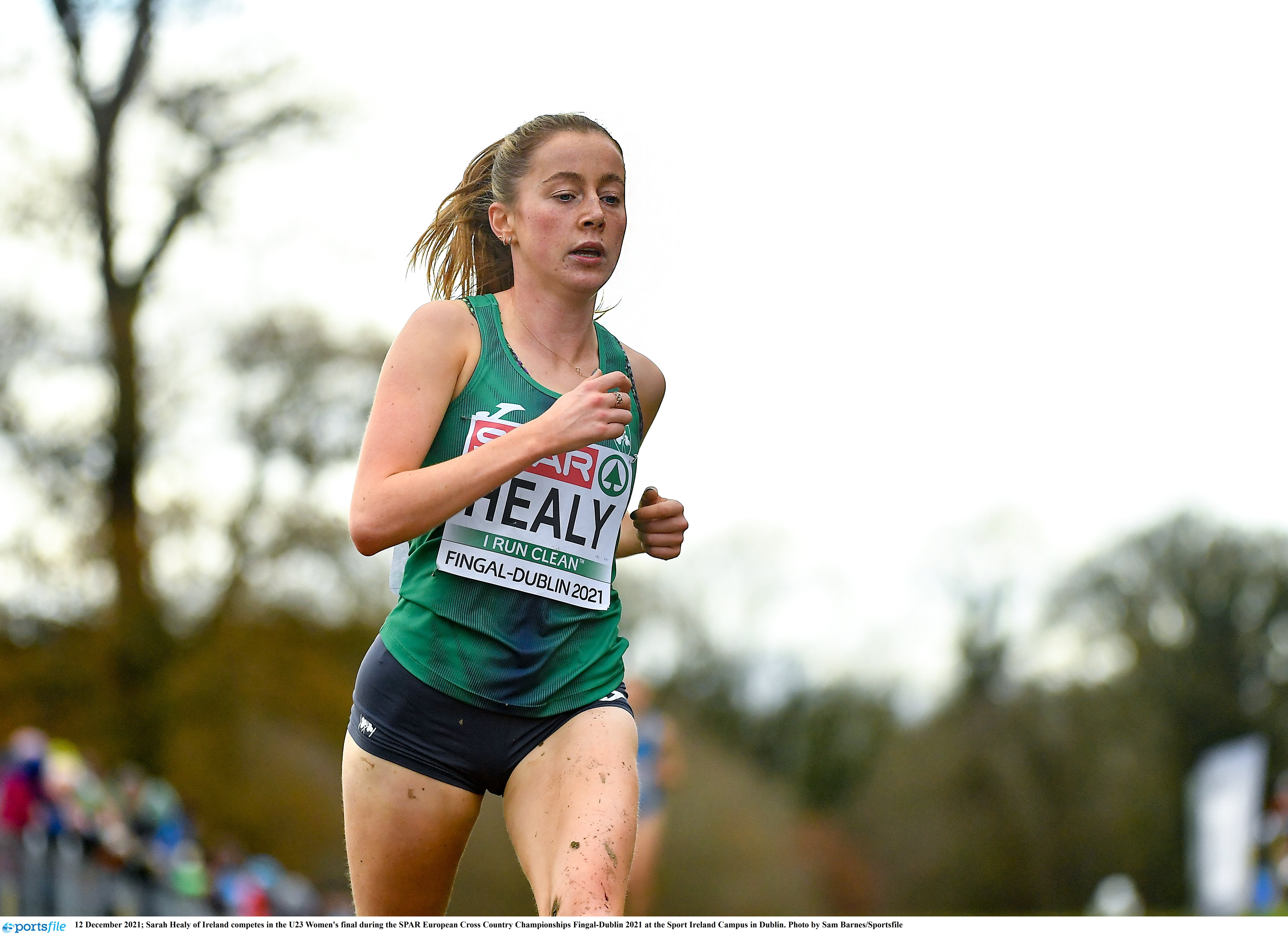 Sarah Healy New U23 1500m Record