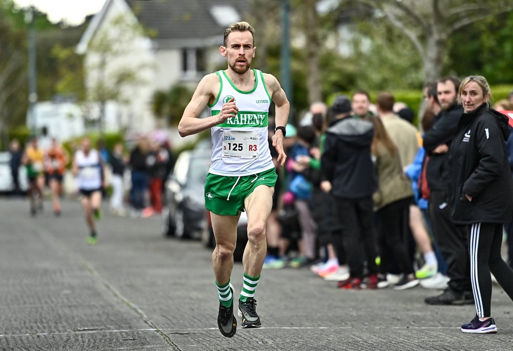 KELLY AND WILSON CLAIM NATIONAL 5 MILE TITLES